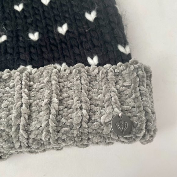 New With Tags V Fraas Pom Pom Hat Toque, Black/Grey - Picture 2 of 5